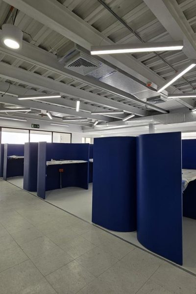 Sistema eléctrico e iluminación LED en biblioteca educativa – Biblioteca Eduardo Albán Holguín 2